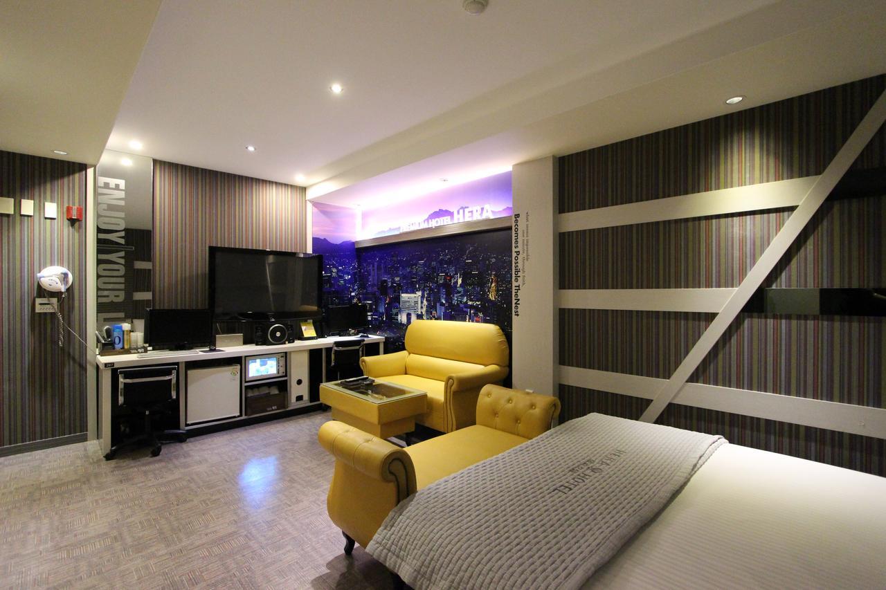 Hera Hotel Daegu Bagian luar foto