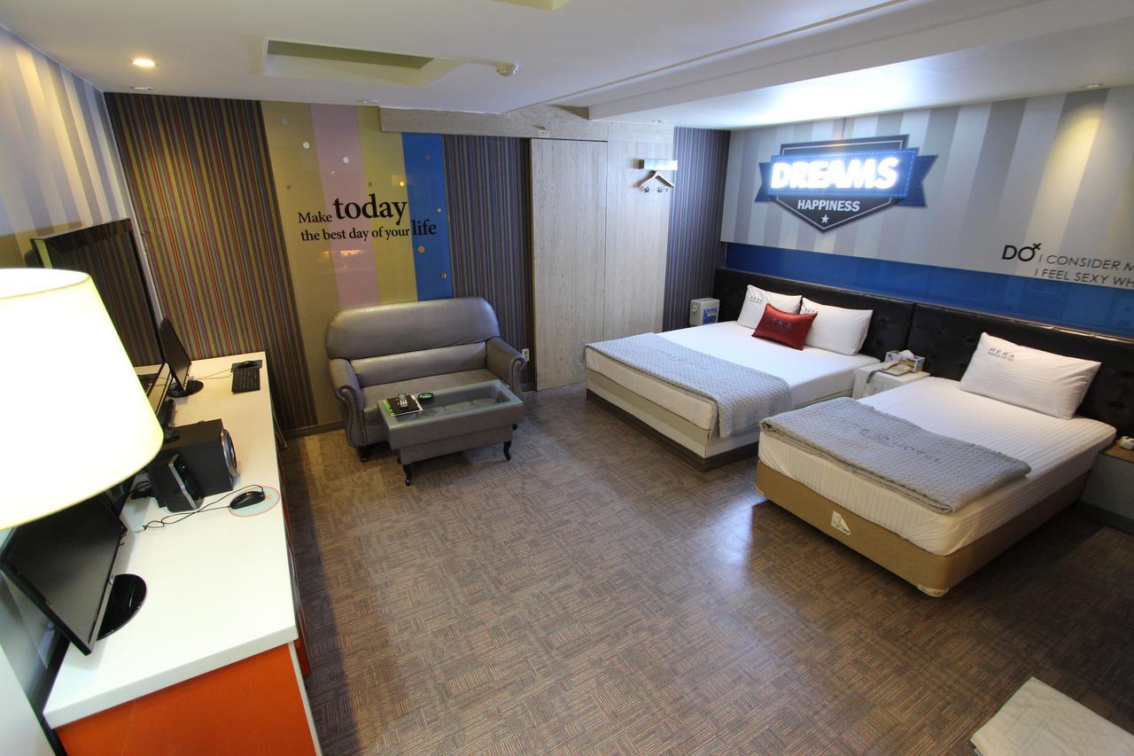 Hera Hotel Daegu Bagian luar foto
